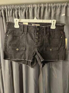 2 Shorts Black Frayed Hem Utility Denim And Jean Distressed Shorts